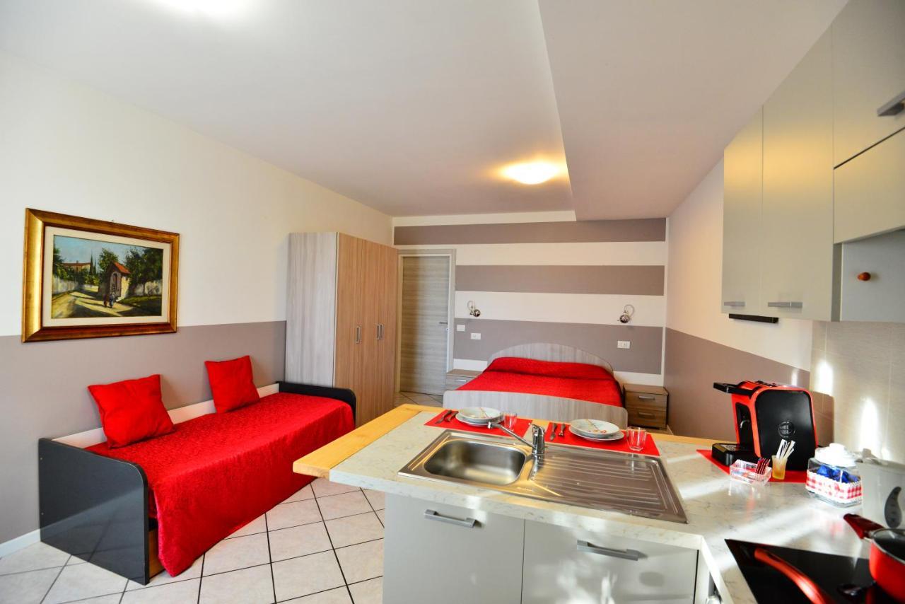 Antiche Mura Casa Vacanze Puegnago Kültér fotó